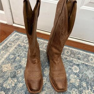 Classic woman’s Brown Leather Cowboy Boots handcrafted